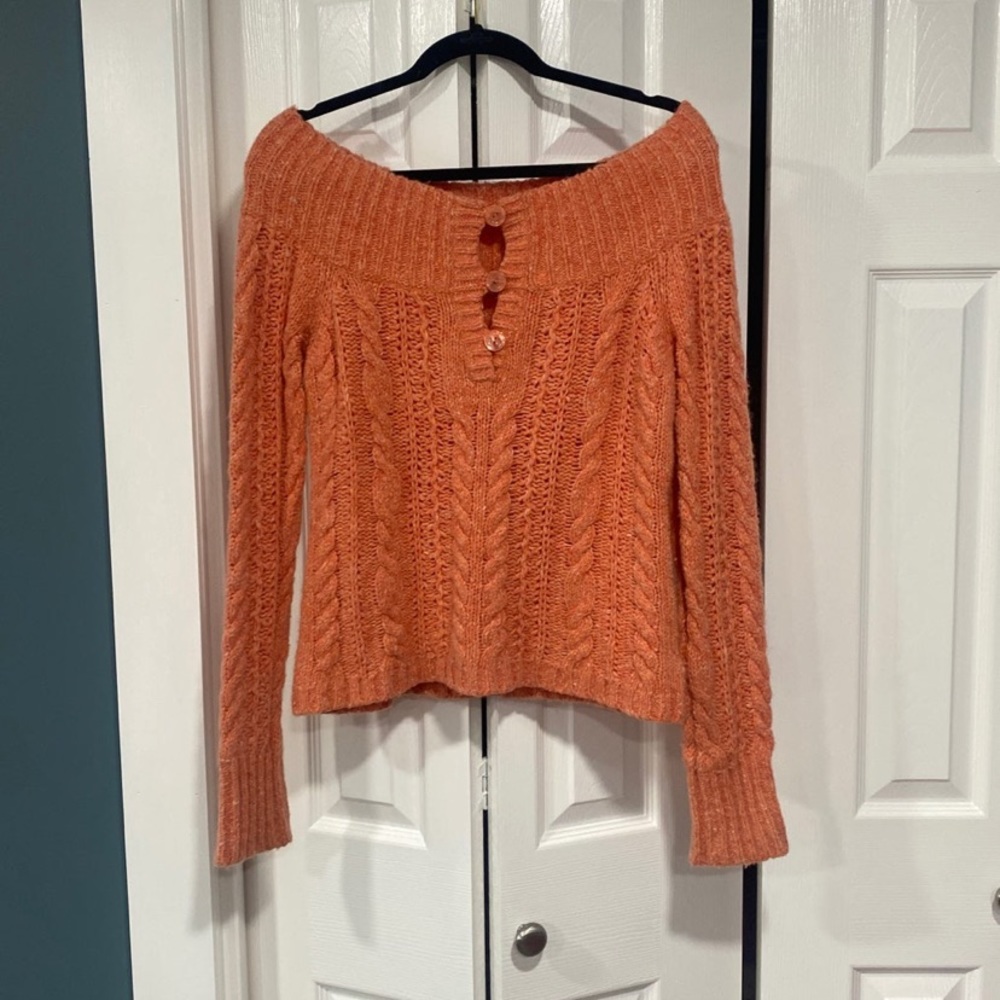 American Eagle Sweater